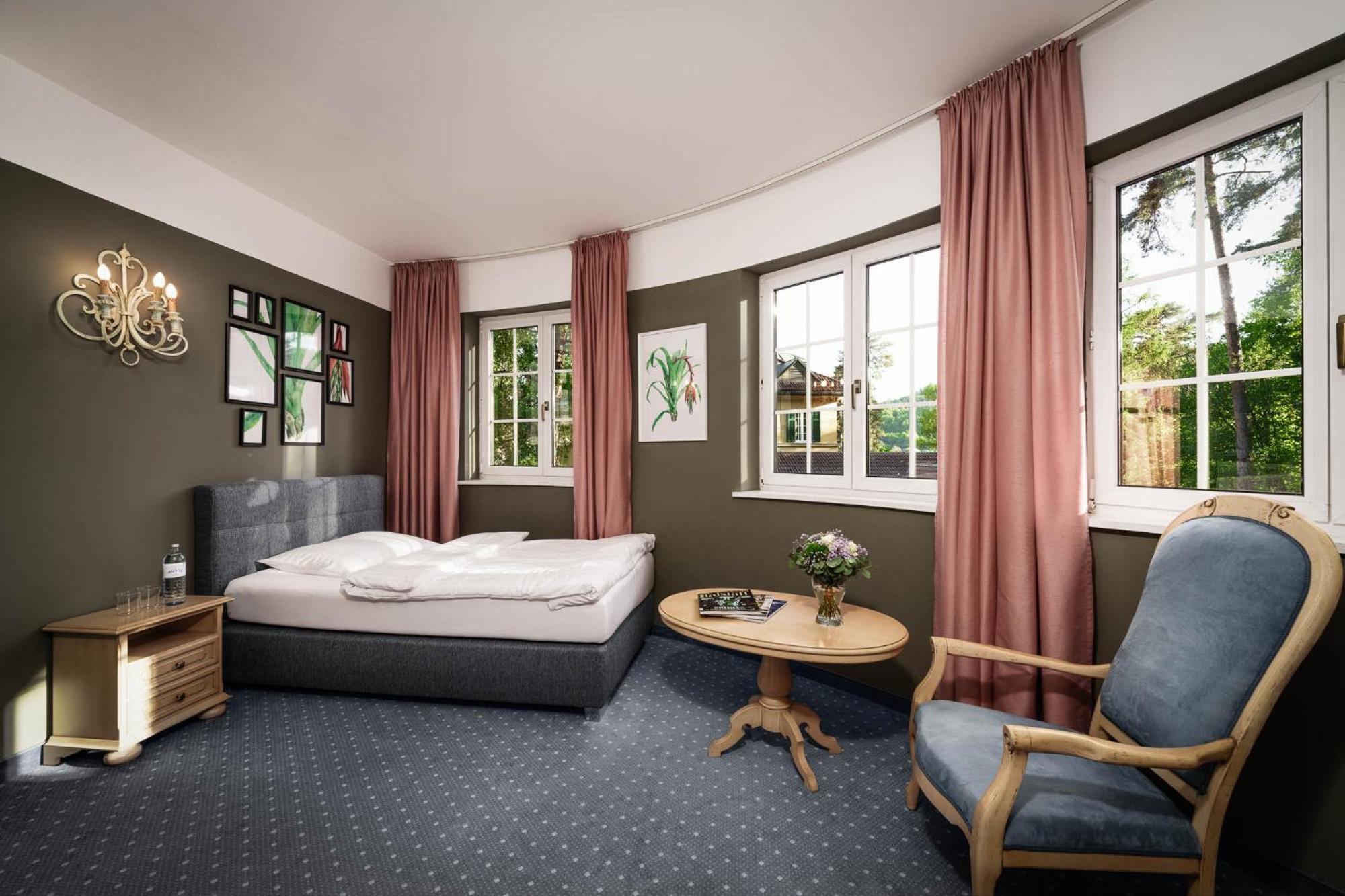 Hotel Villa Rainer เพิร์ทชาค อัม เวิร์ทเทอร์ซี ภายนอก รูปภาพ