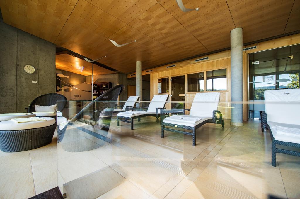 Hotel Villa Rainer เพิร์ทชาค อัม เวิร์ทเทอร์ซี ภายนอก รูปภาพ